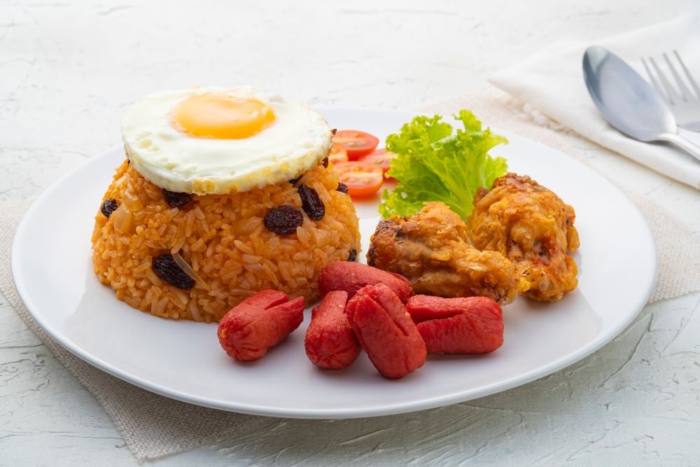 ข้าวผัดอเมริกัน เมนูอาหารเช้าลูกก่อนไปโรงเรียนยอดนิยม